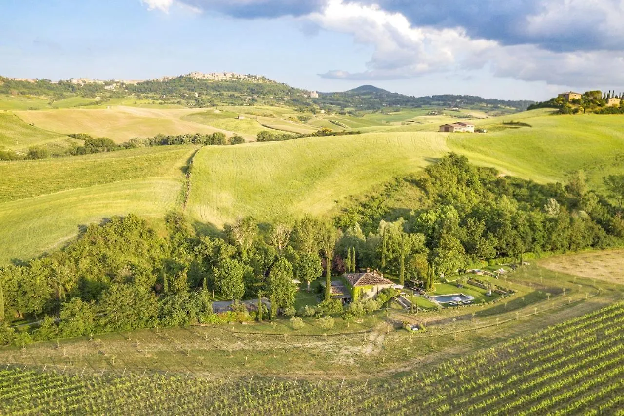 Molino L'Oppino 6, Emma Villas Torrita di Siena 0*,  Italy